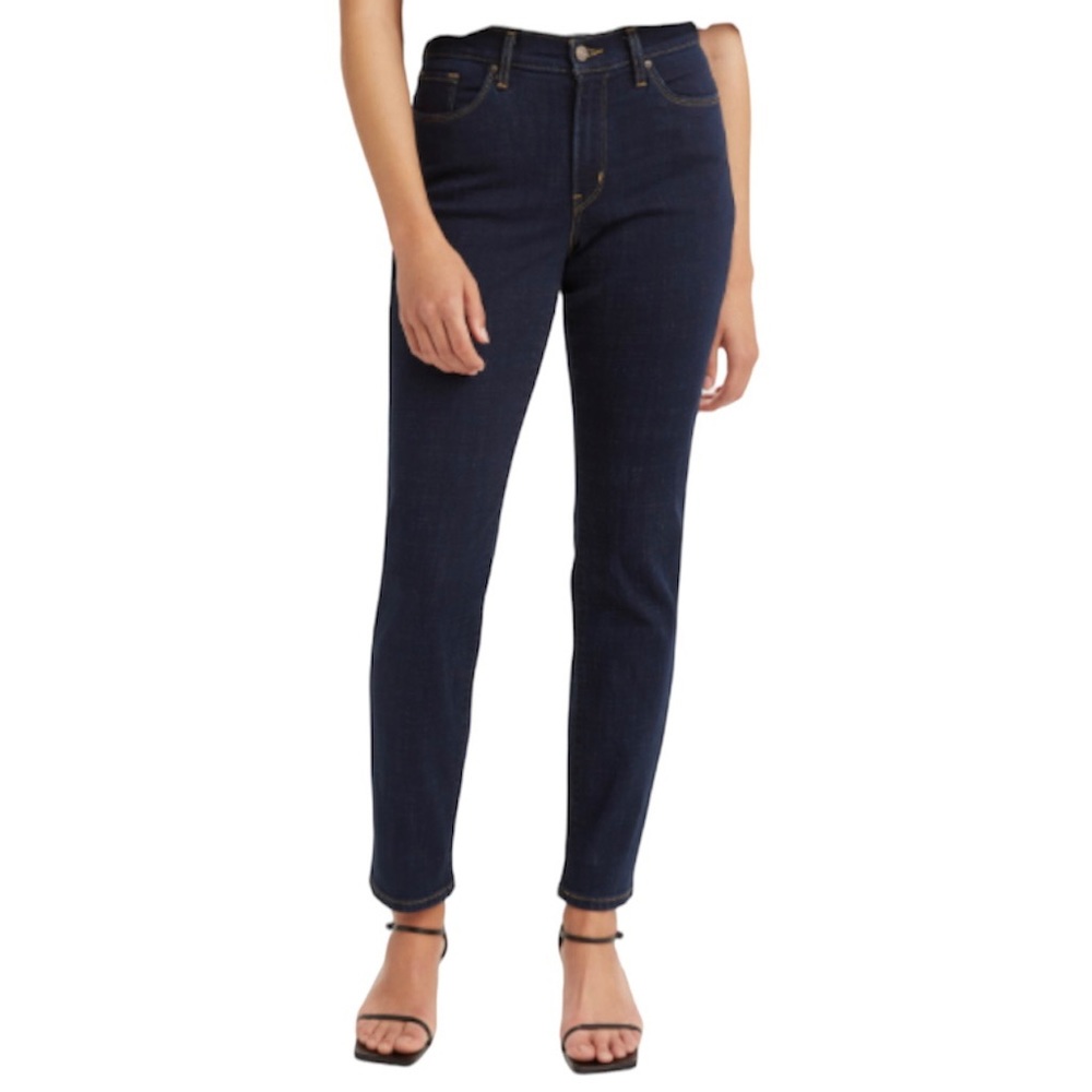 Levi’s Women’s Classic Straight Fit Jeans Size 8